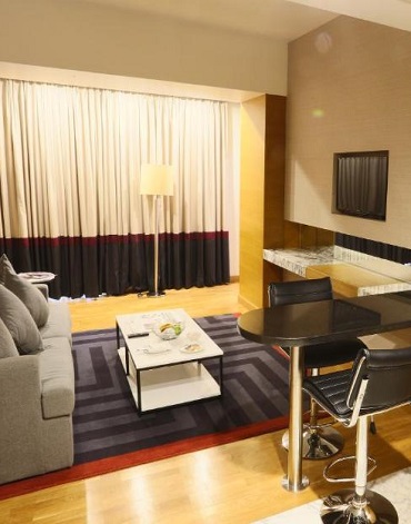 Surestay Hotel By Best Western Santa Monica Main image 1